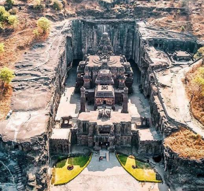 Ajanta & Ellora Caves Maharashtra Heritage Tour